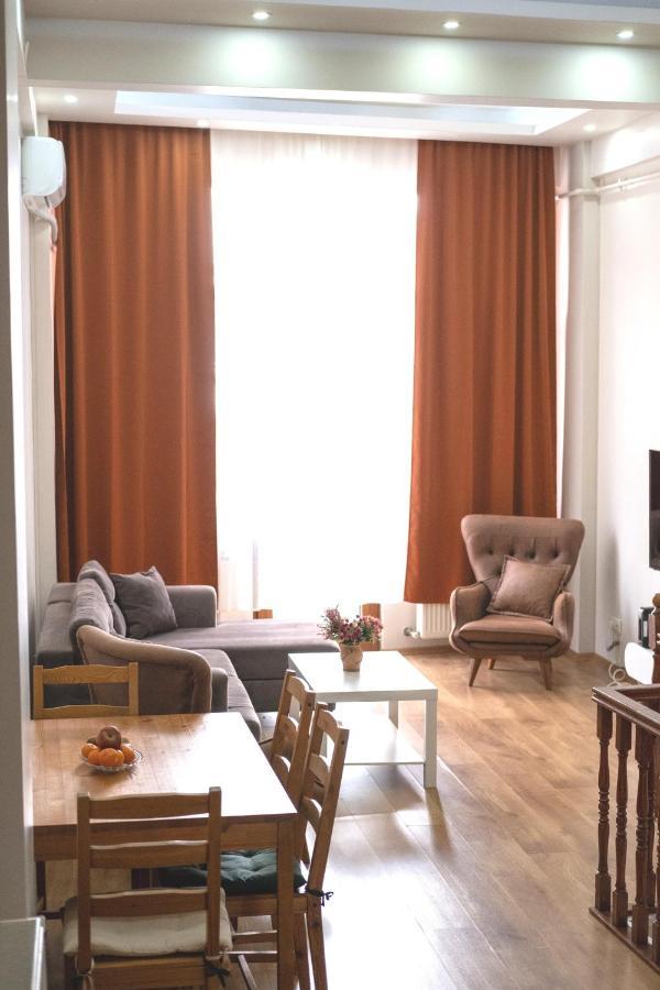 Garden Duplex With Netflix Close To Taksim,Bomonti Istambul Exterior foto